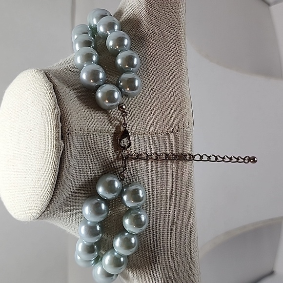 Vintage Tiffany Blue Teal Green Double Strand ๐ Faux Pearl Pendant Necklace - Picture 7 of 8